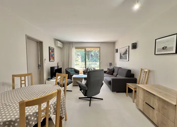 With Pool Near The Sea *