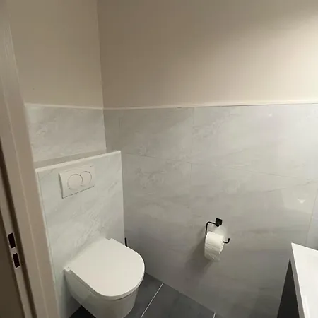 With Pool Near The Sea Apartmán