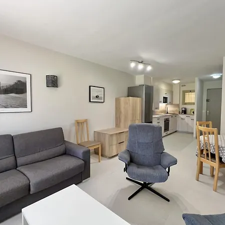 With Pool Near The Sea דירה ז'ואן-לה-פינס